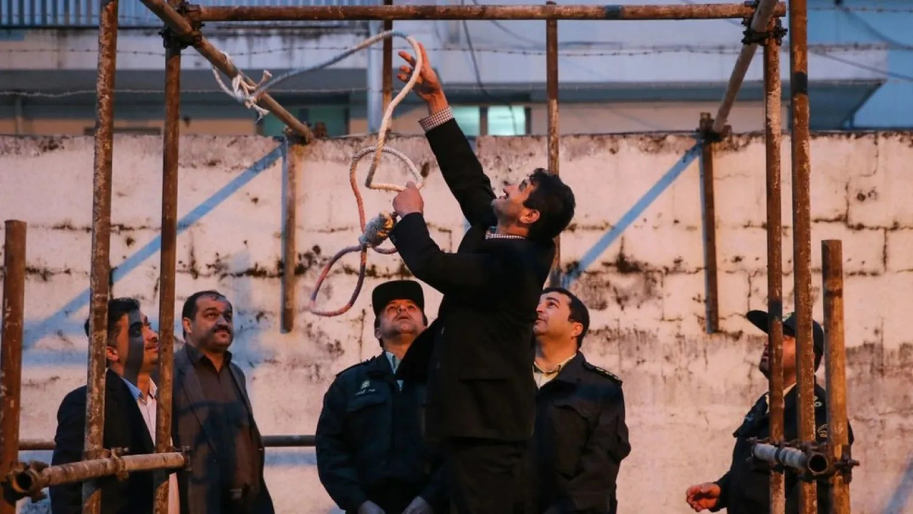 Image of Iran executes man accused of helping US, Israel during protests