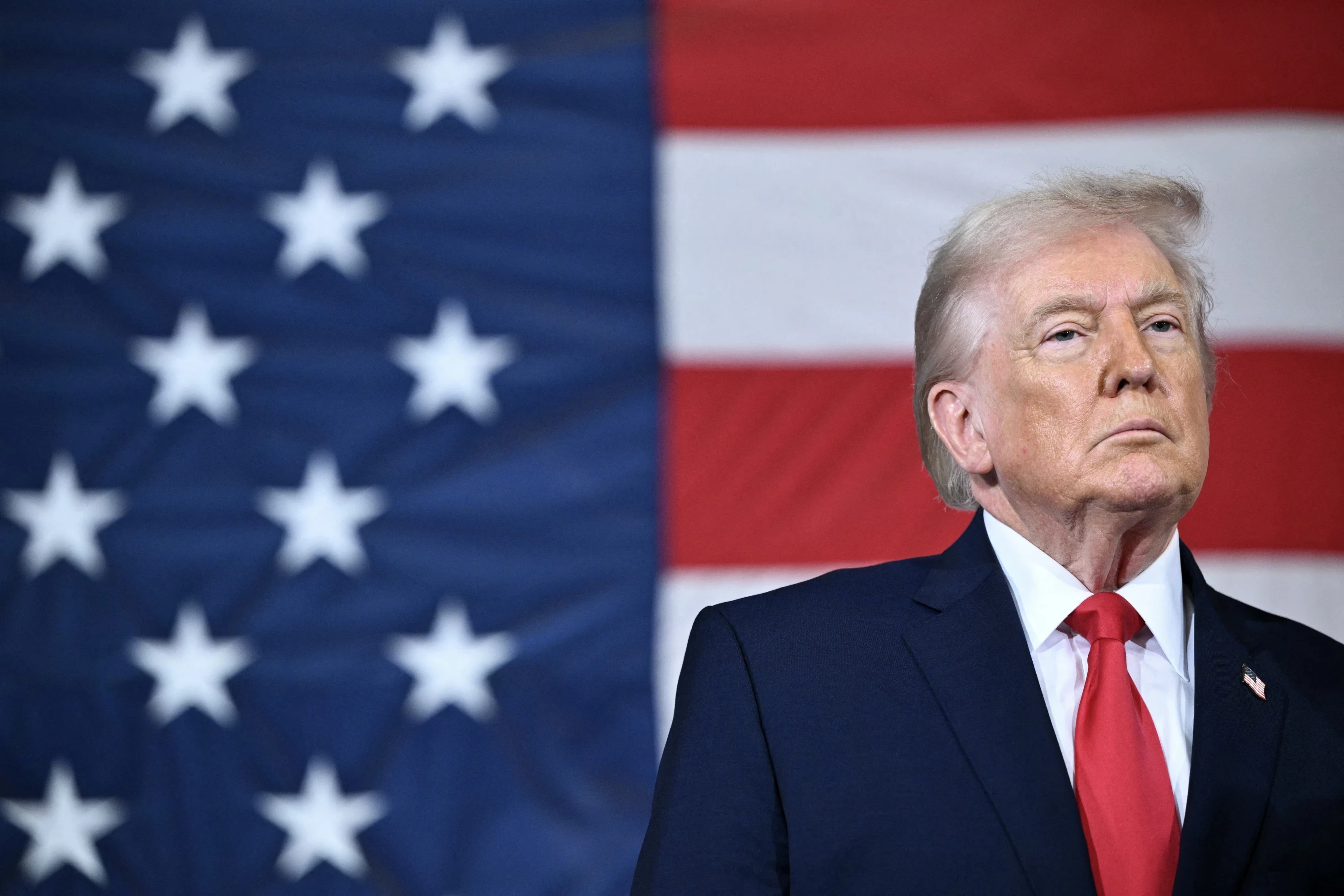 Image of Trump says Iran will be ‘hit very hard’ unless it surrenders 