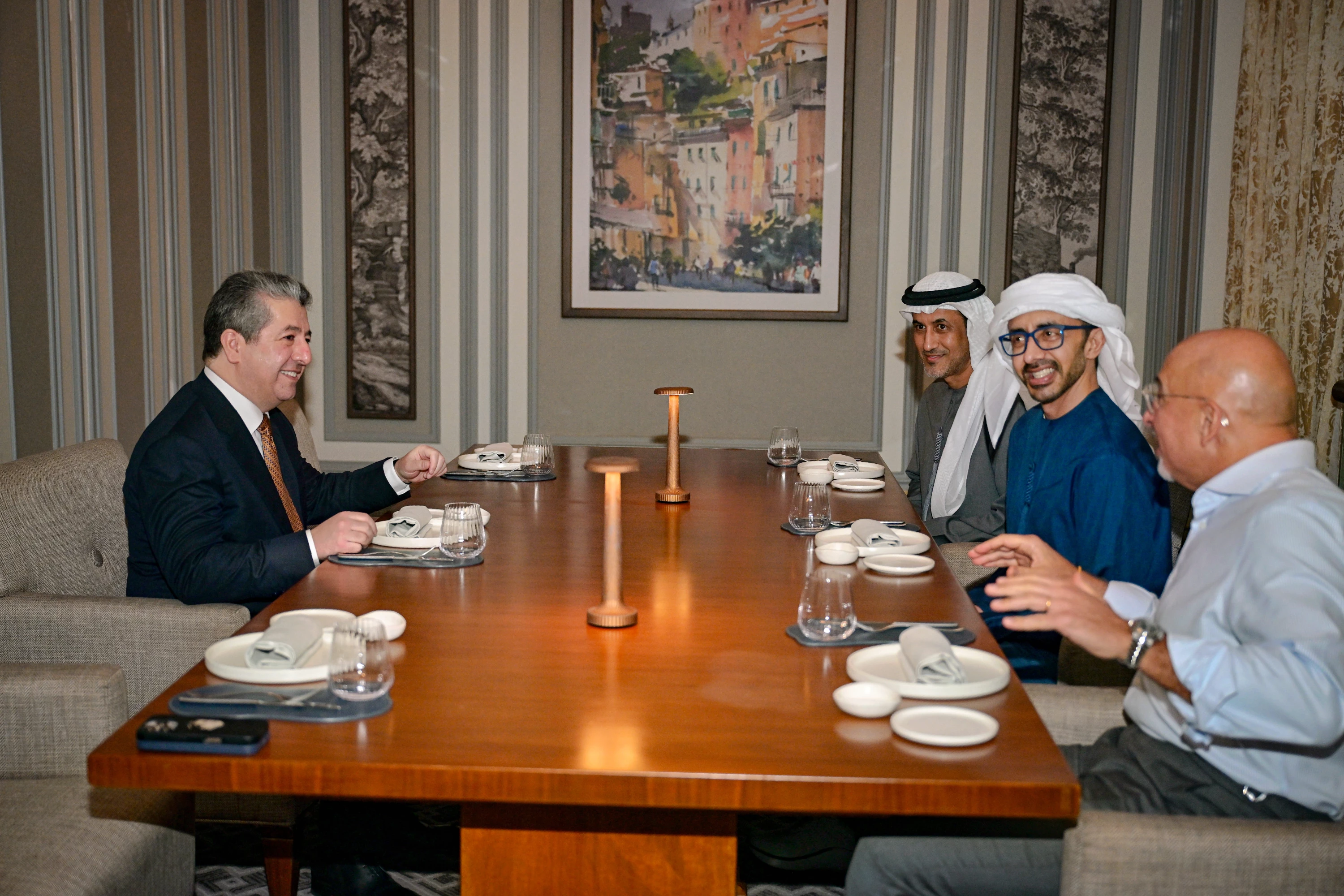 Image of PM Barzani meets Emirati foreign minister in Abu Dhabi