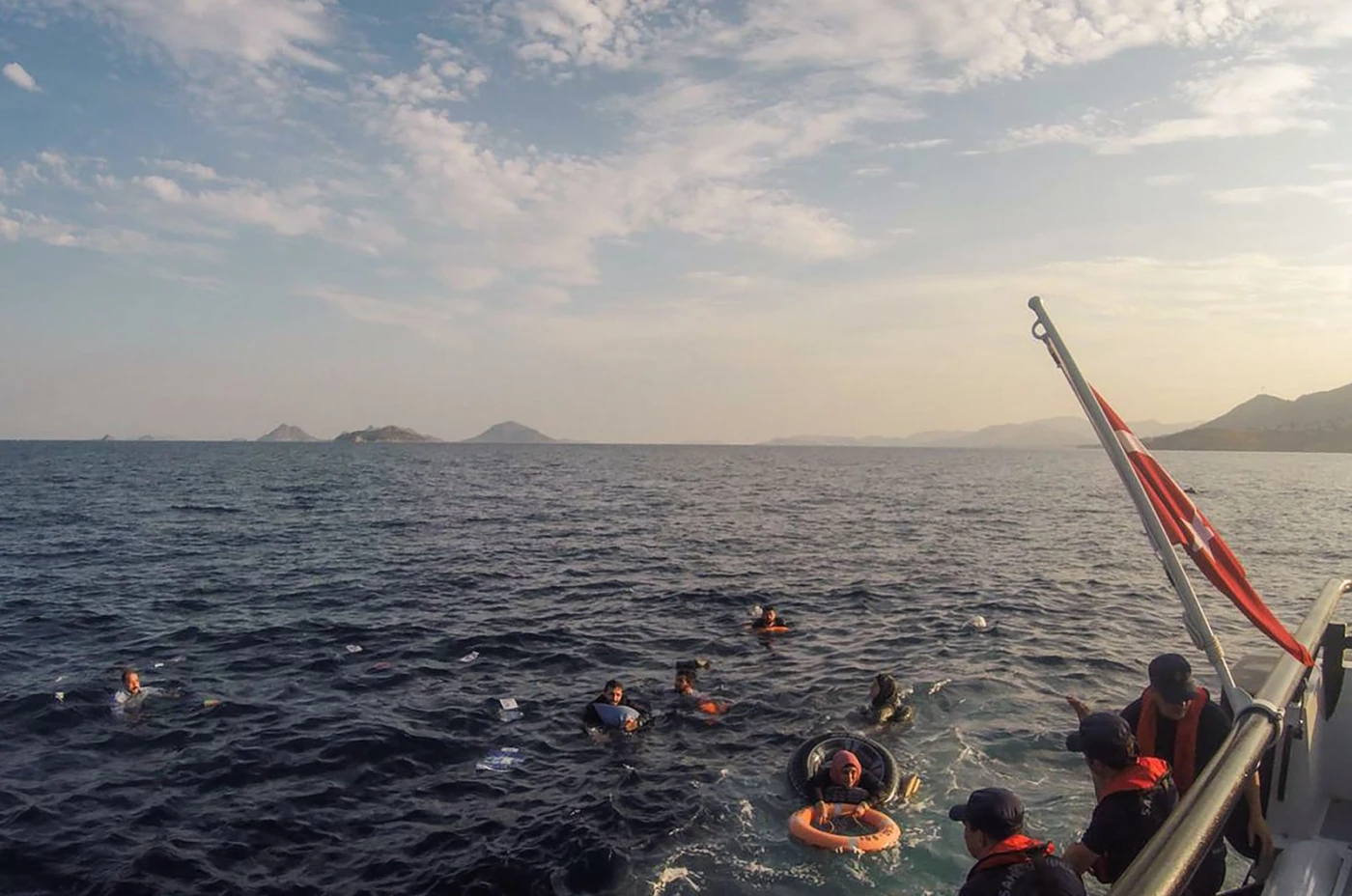 Image of Kurdish migrants in 'dire' conditions at Turkish camps after Aegean Sea rescue: Activist