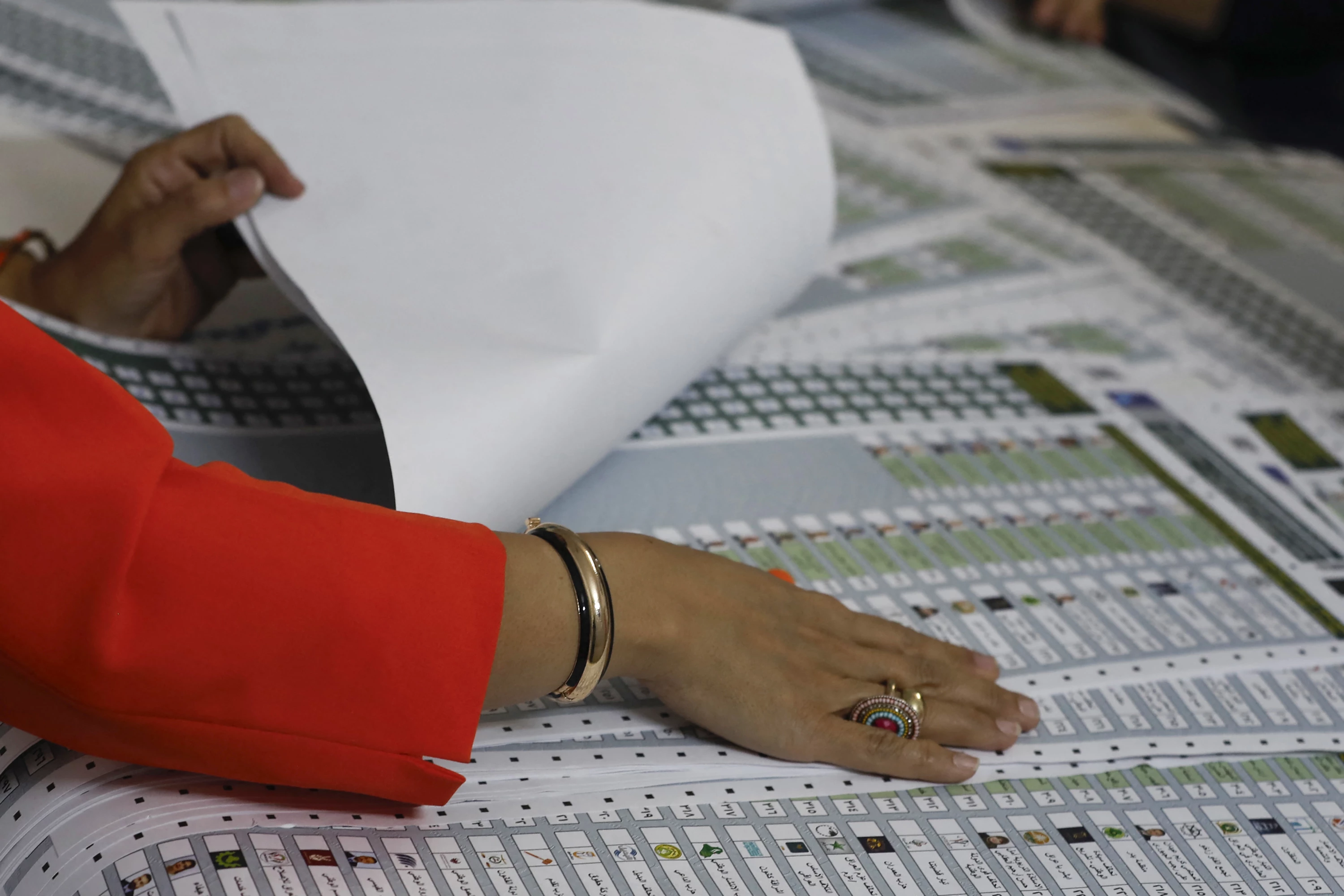 Image of Iraq announces parliamentary election results