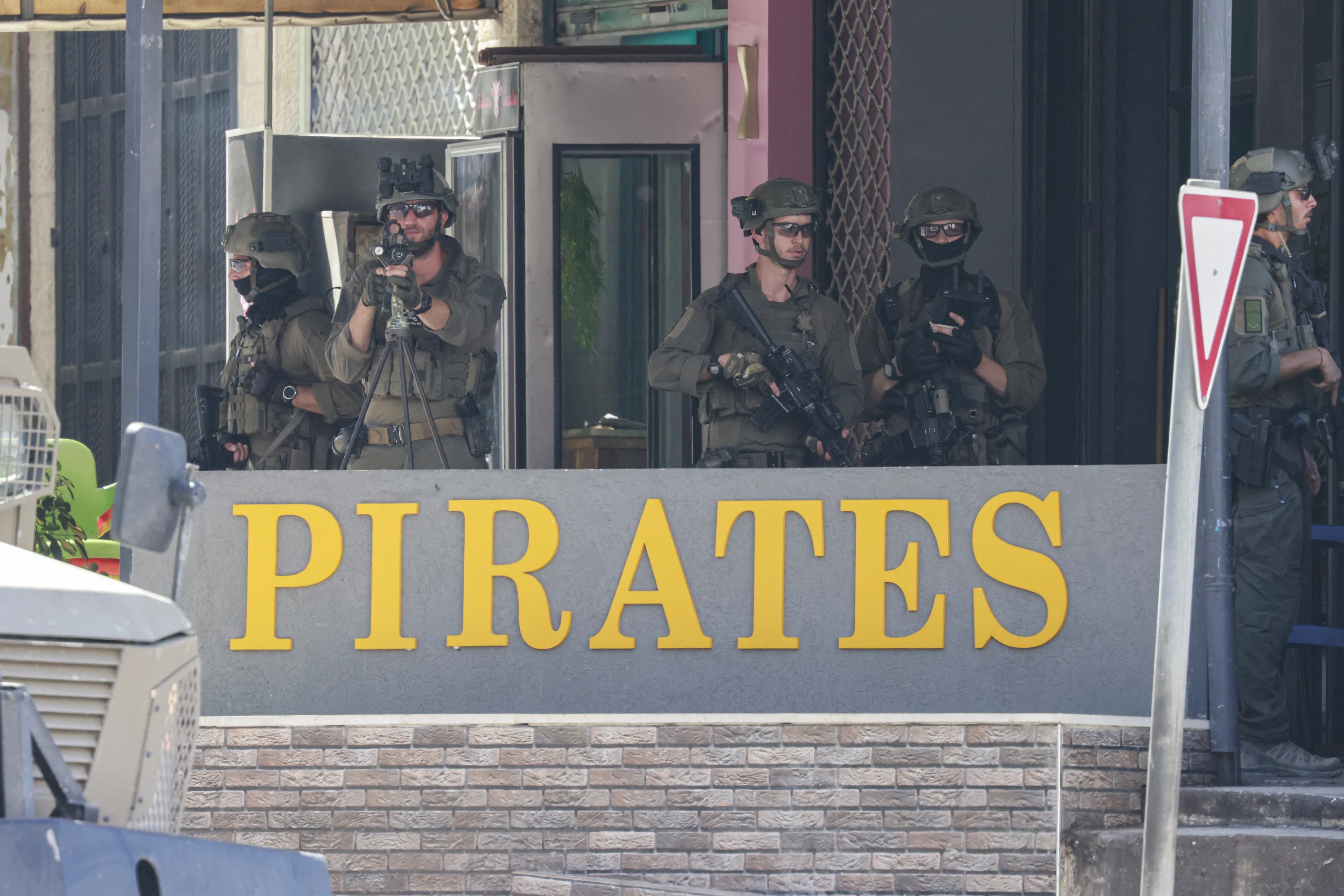 Image of Israel vows to strengthen West Bank settlements as four Palestinians killed in clashes