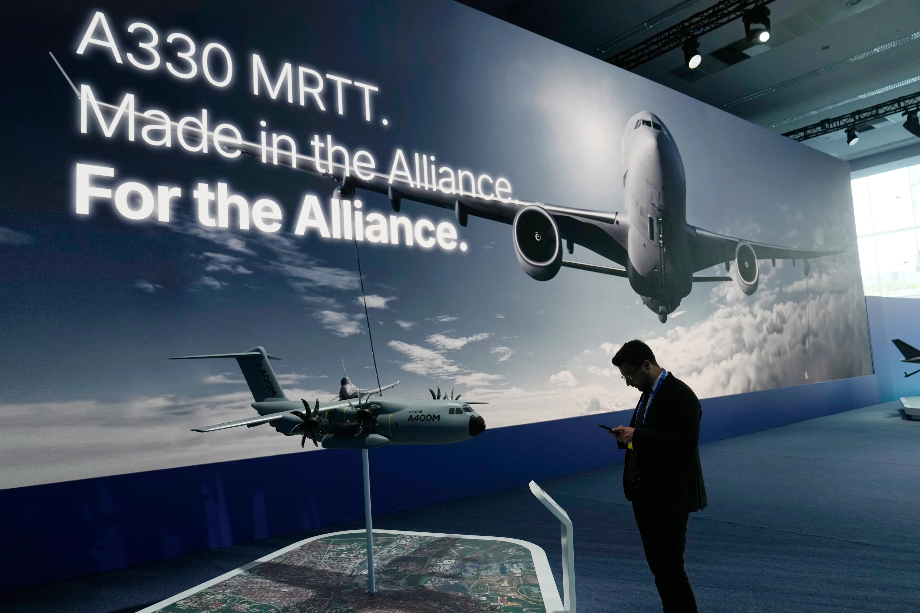 NATO unveils billions in arms deals to prove its firepower to Trump “It’s money well spent,” an energized NATO Secretary-General Mark Rutte told government ministers and defense industry officials on the sidelines of a summit in Turkey. He was speaking at a defense industry forum billed as NATO’s “big reveal,” to the thrum of techno music and a slick video display.