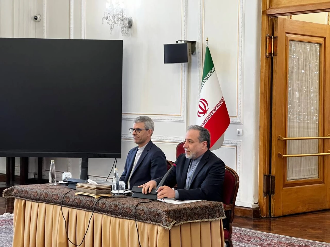 Image of US must bear ‘responsibility’ for Israel attacks: Iranian FM