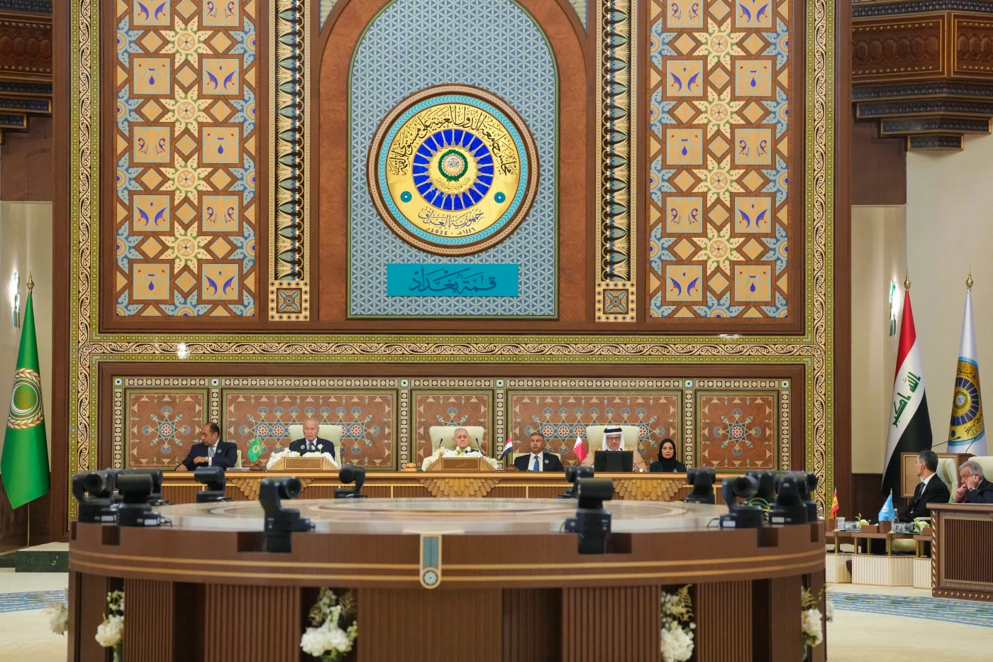 Image of Iraqi foreign ministry says ’surprised’ by absence of Arab leaders at Baghdad summit