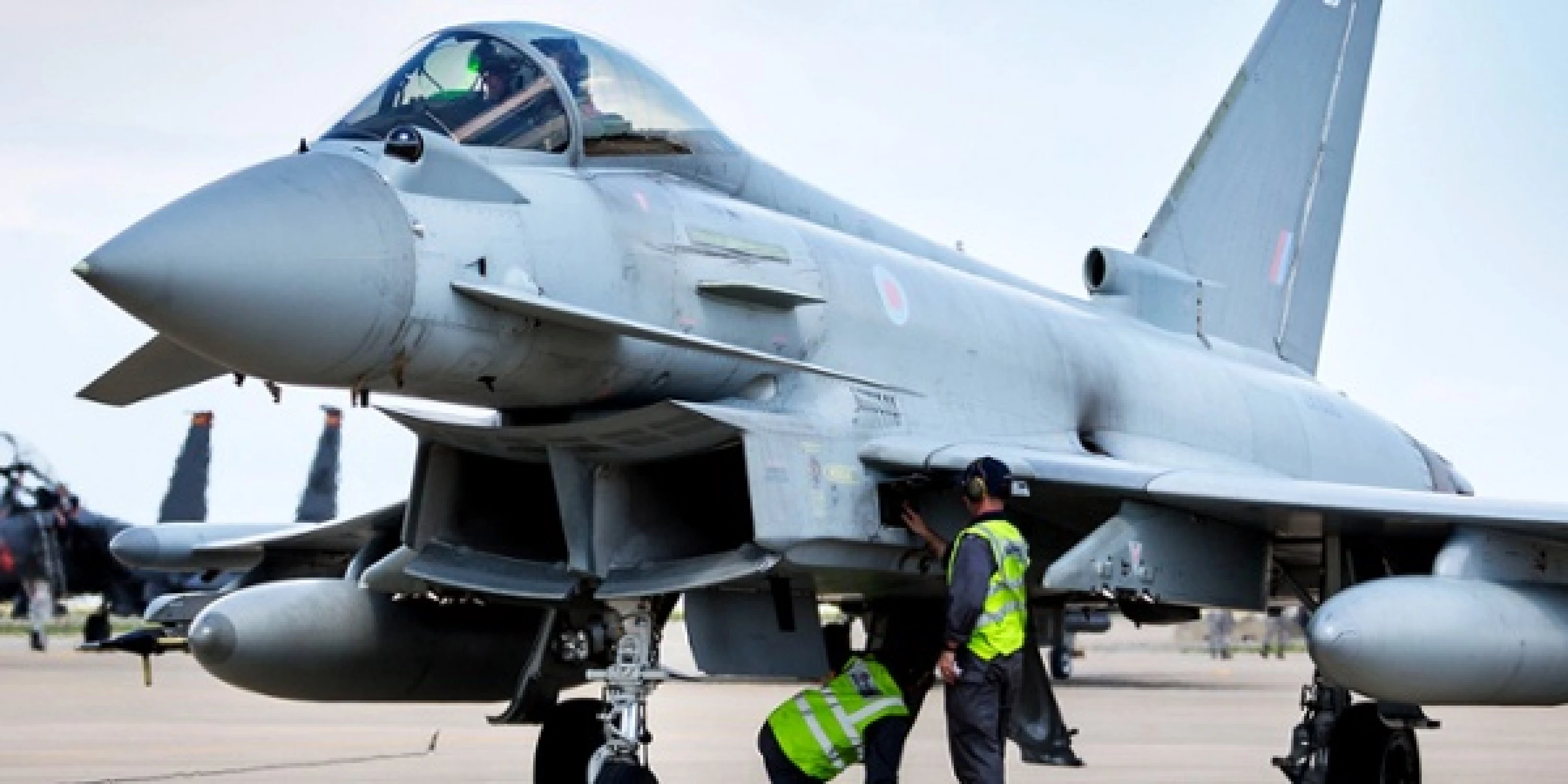 Image of UK, France conduct airstrikes on ISIS weapon storage in Syria