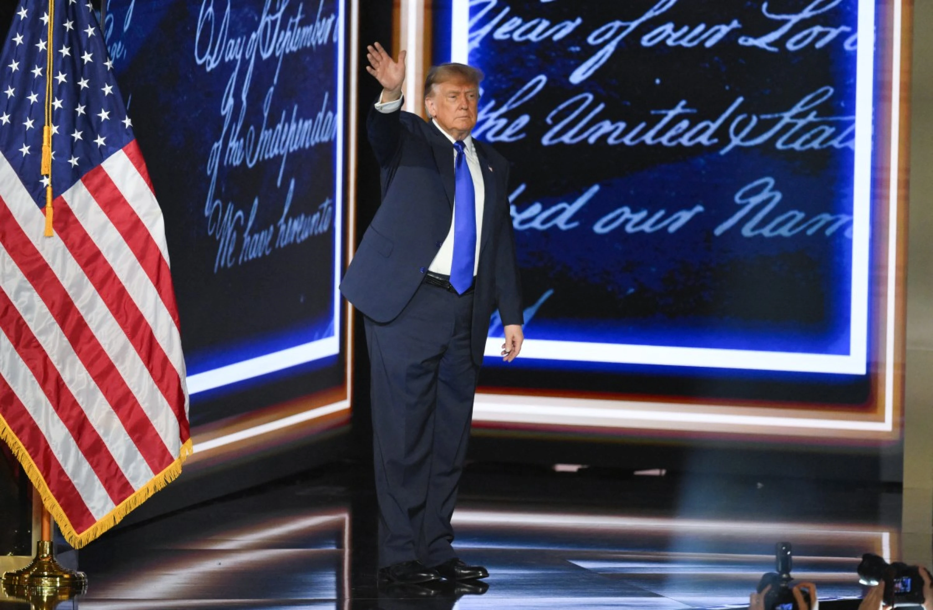 Image of Trump says Iran war to end ‘immediately’ after US midterm elections