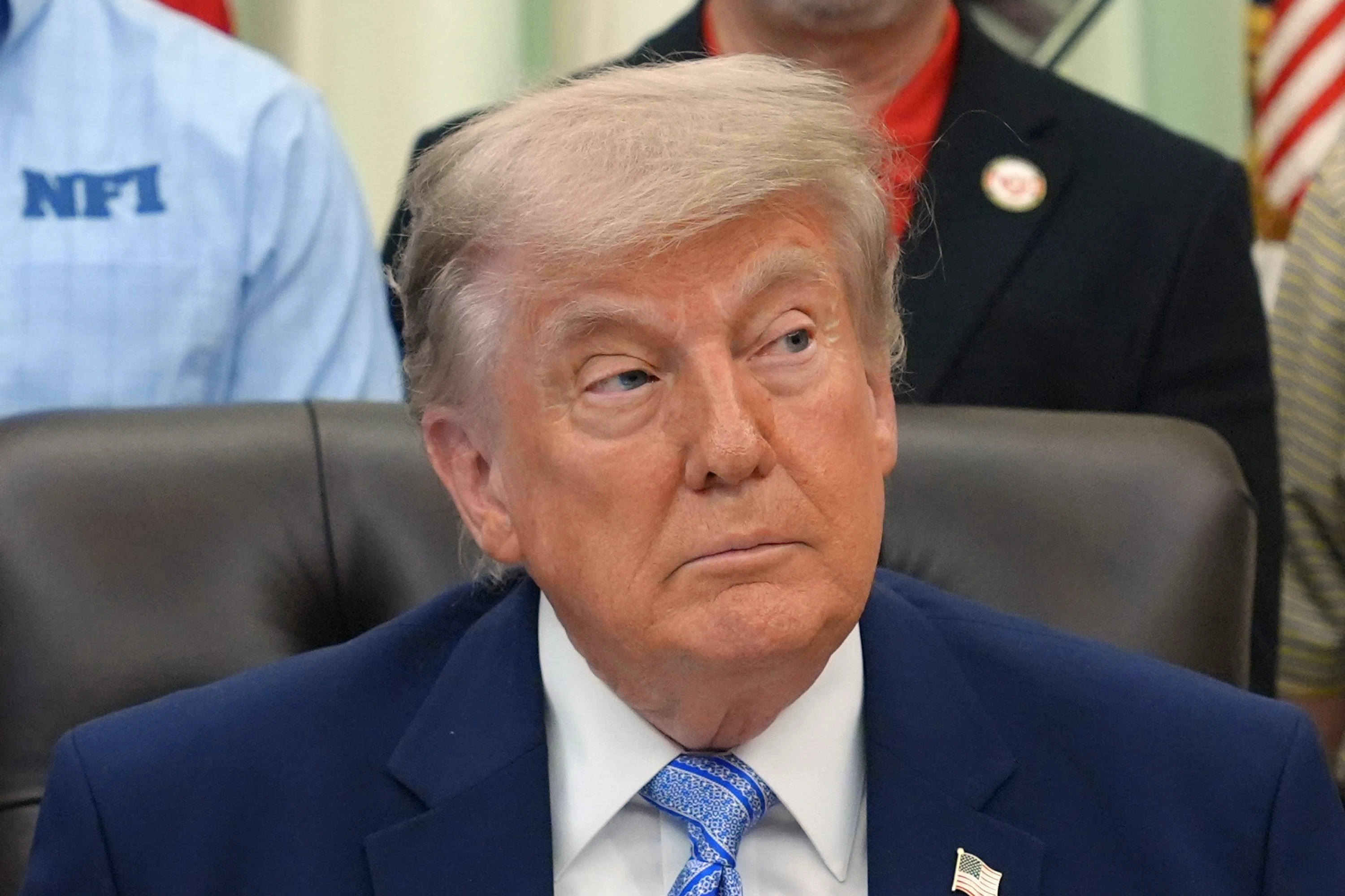 Image of Iran deal to be signed Sunday, says Trump