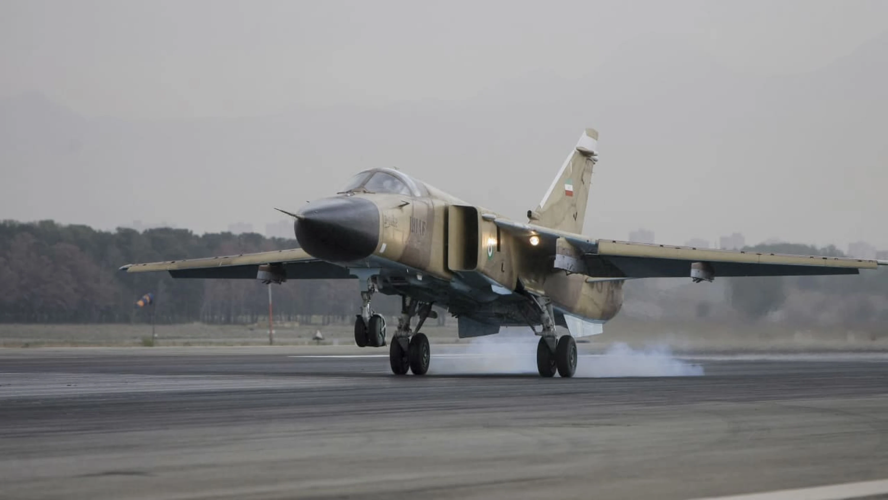 Image of Iran calls for release of fighter pilots detained in Qatar