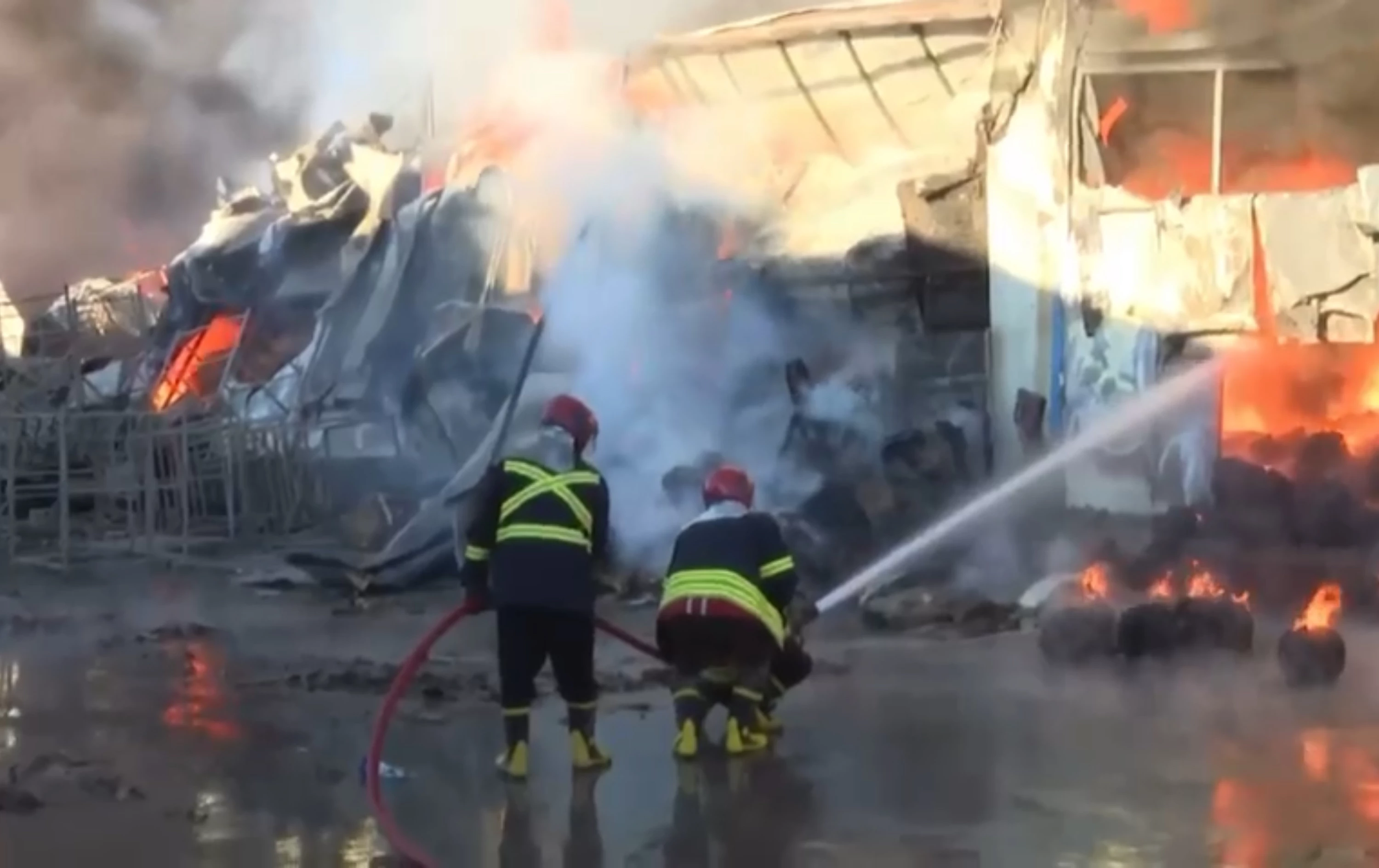 Major fire erupts at Erbil chips factory Image