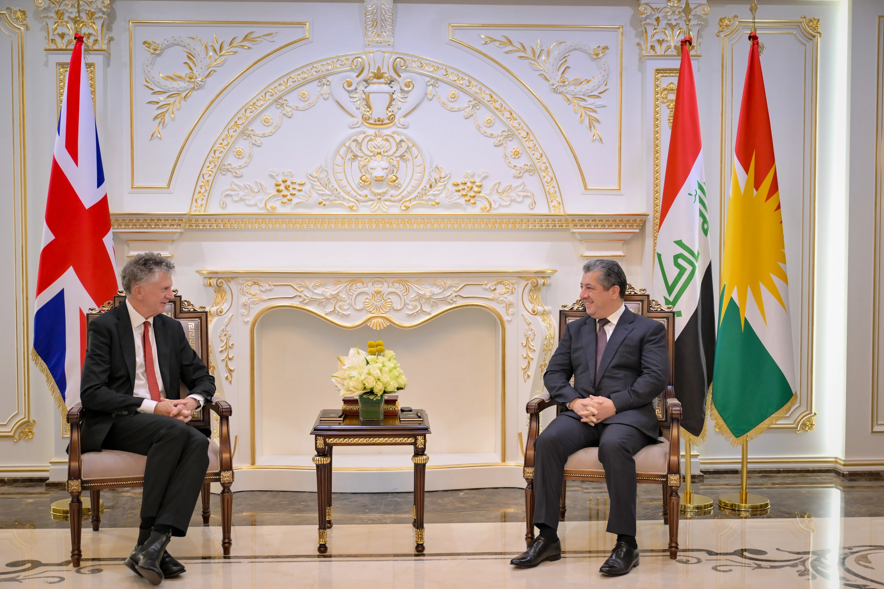 Image of PM Barzani, UK security advisor discuss illegal migration