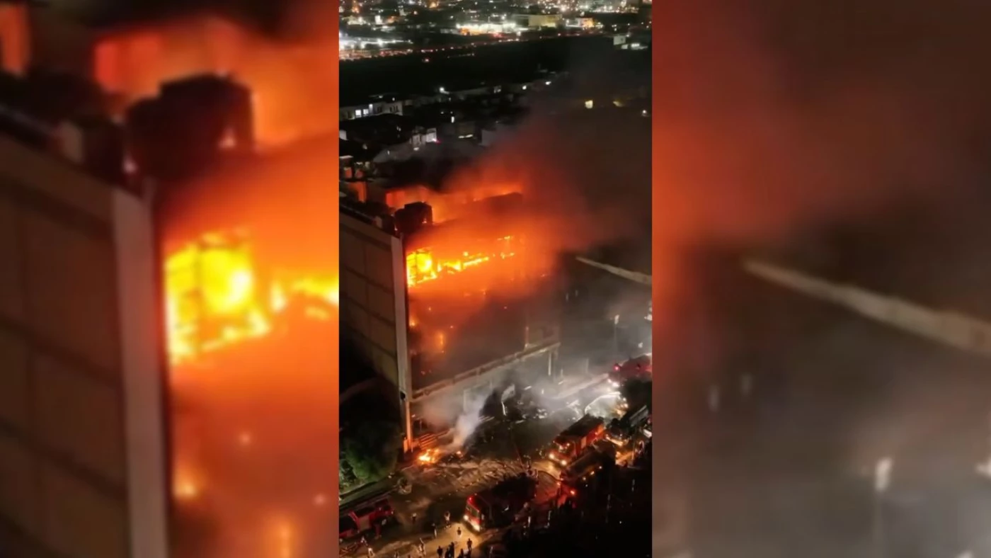 Image of Over 60 people killed in shopping mall inferno in eastern Iraqi city