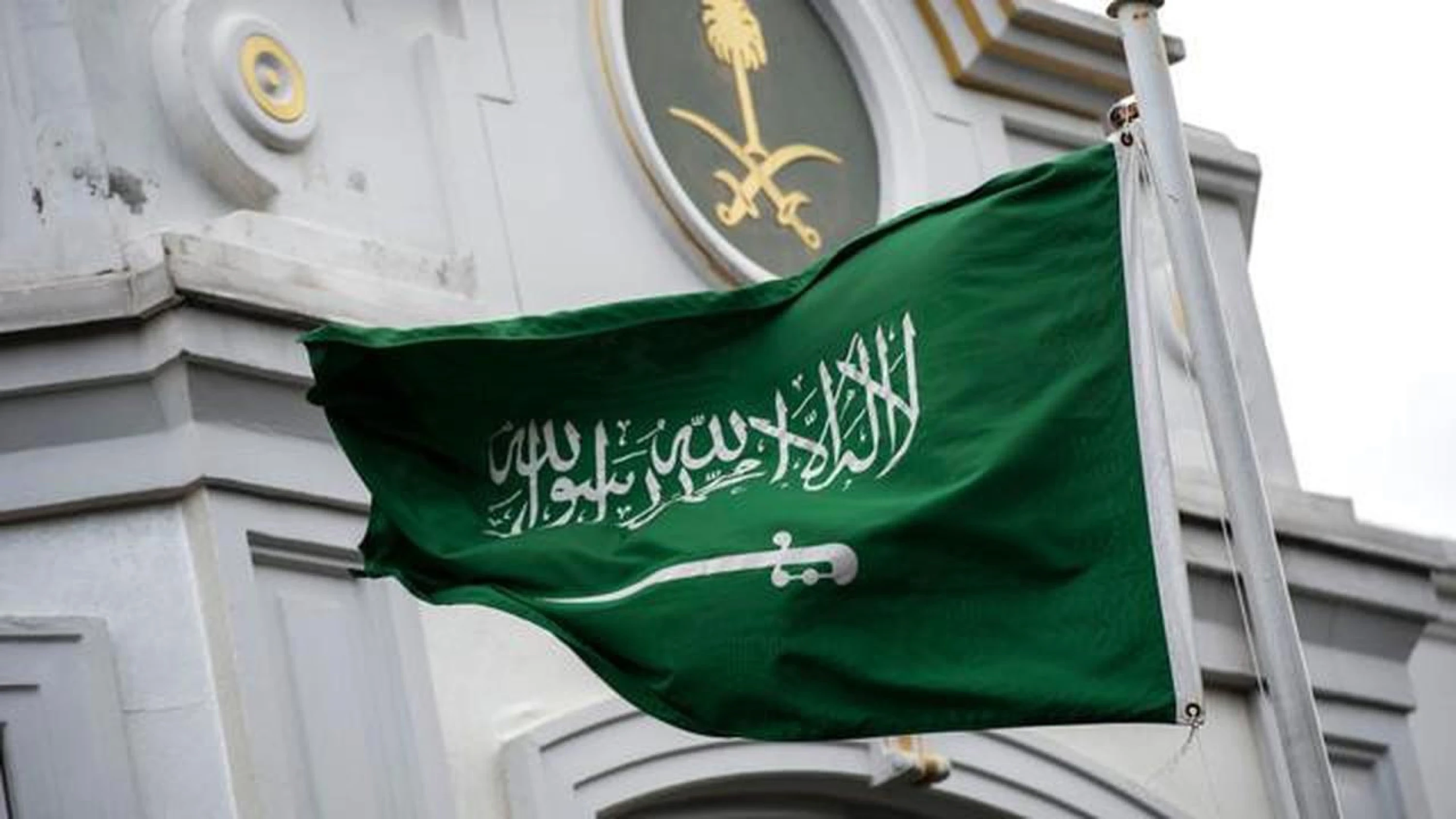 Image of Saudi Arabia says Houthi attacks injure over 70