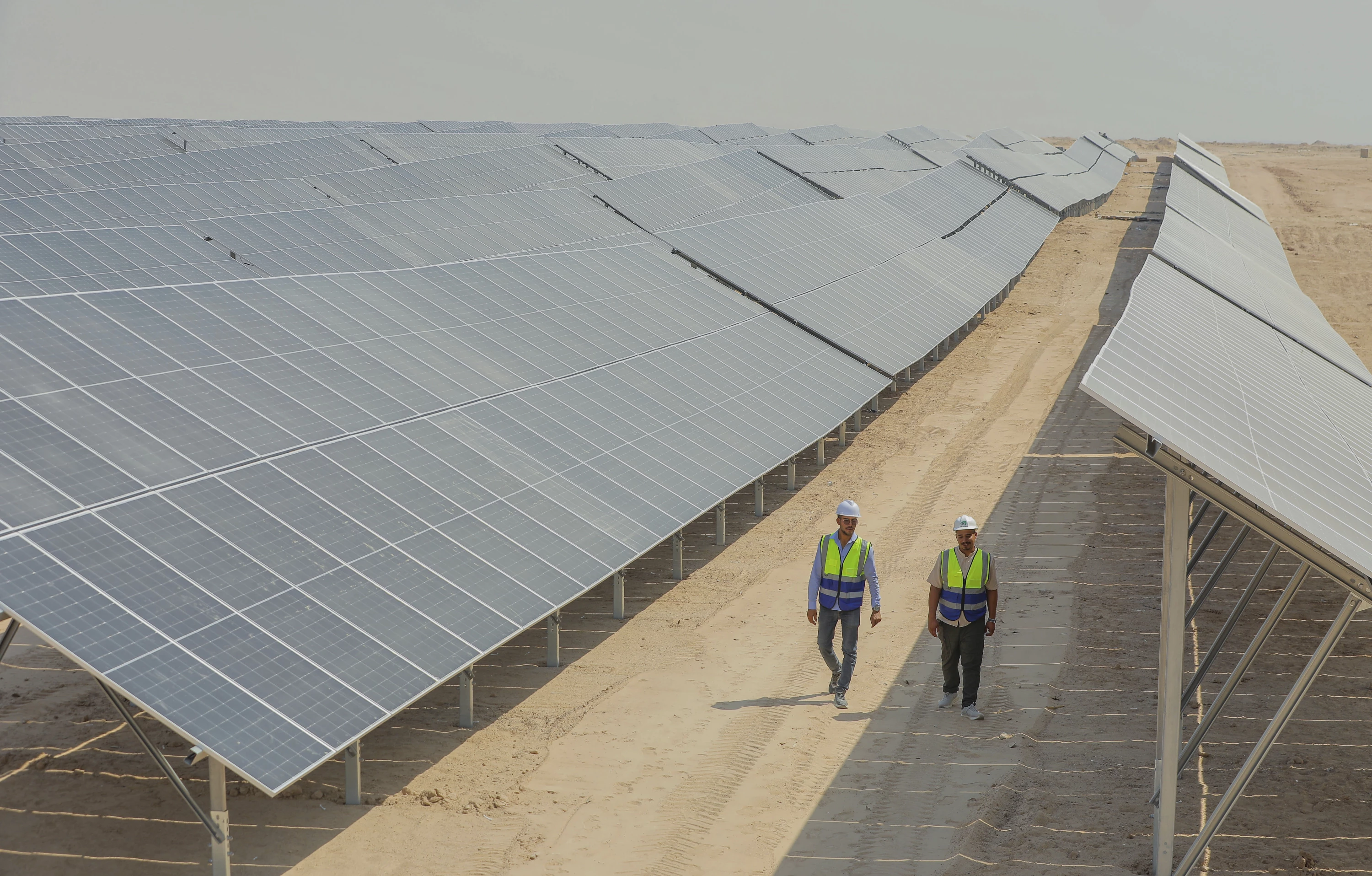 Image of Iraqi state bank to provide loans for solar energy projects