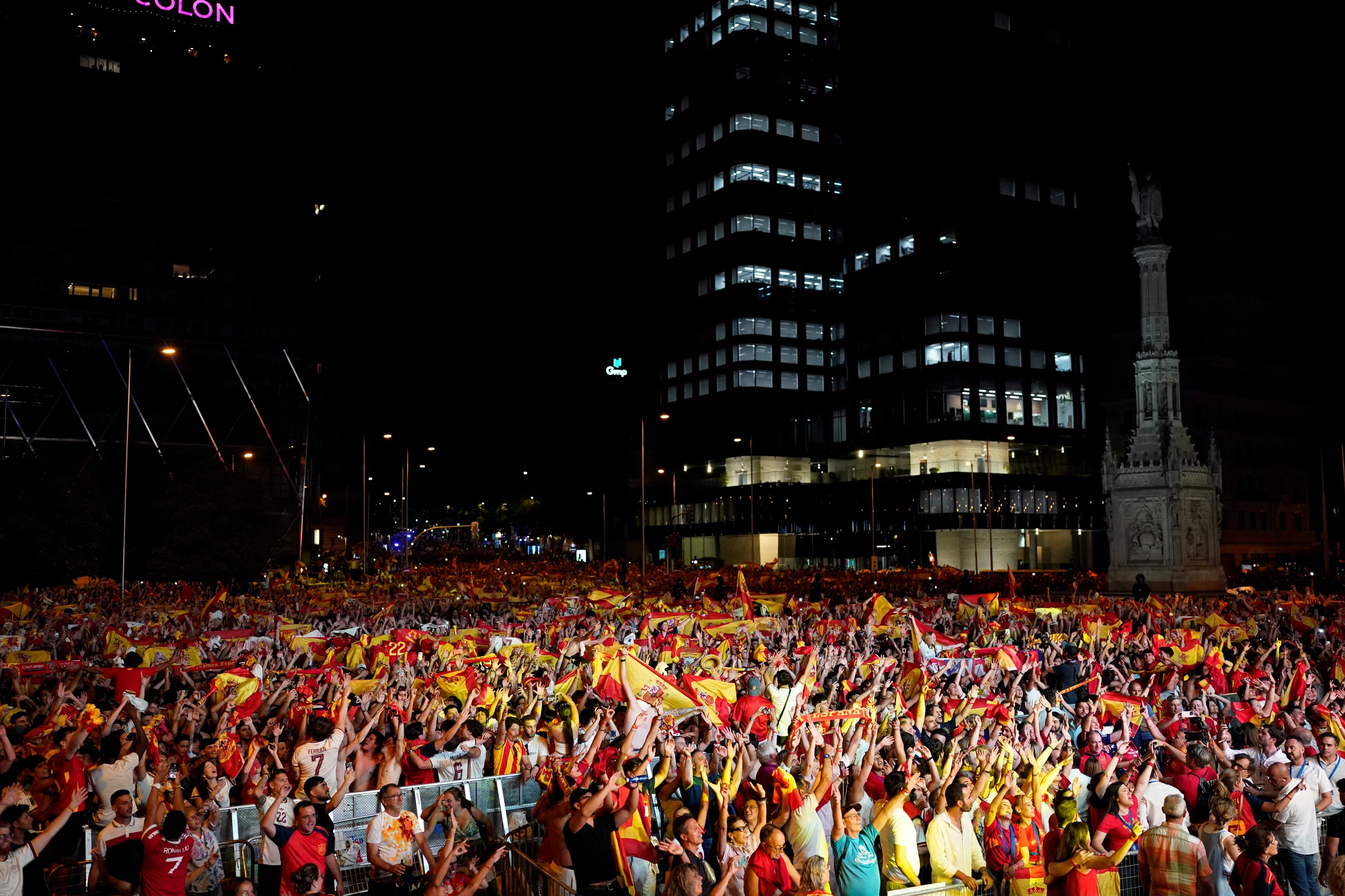 Madrid awaits triumphant return of Spain's World Cup heroes Spain's 1-0 victory over Argentina in New Jersey on Sunday, secured by a Ferran Torres strike in extra-time, has sparked an outpouring of national pride in the football-mad country, whose only other World Cup triumph came in 2010.