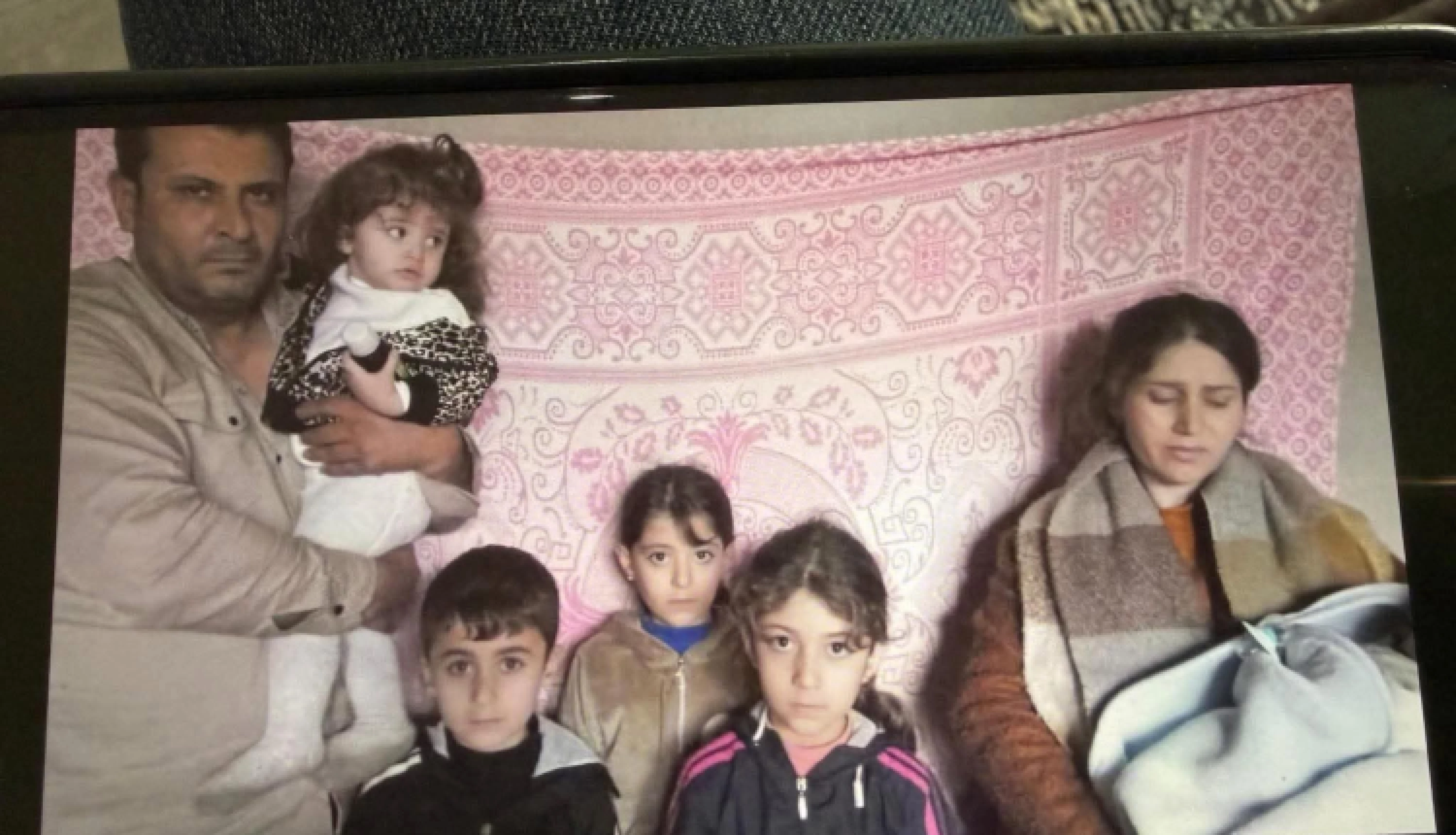 Image of Kidnapped Kobane family freed after $15,000 ransom payment: Monitor