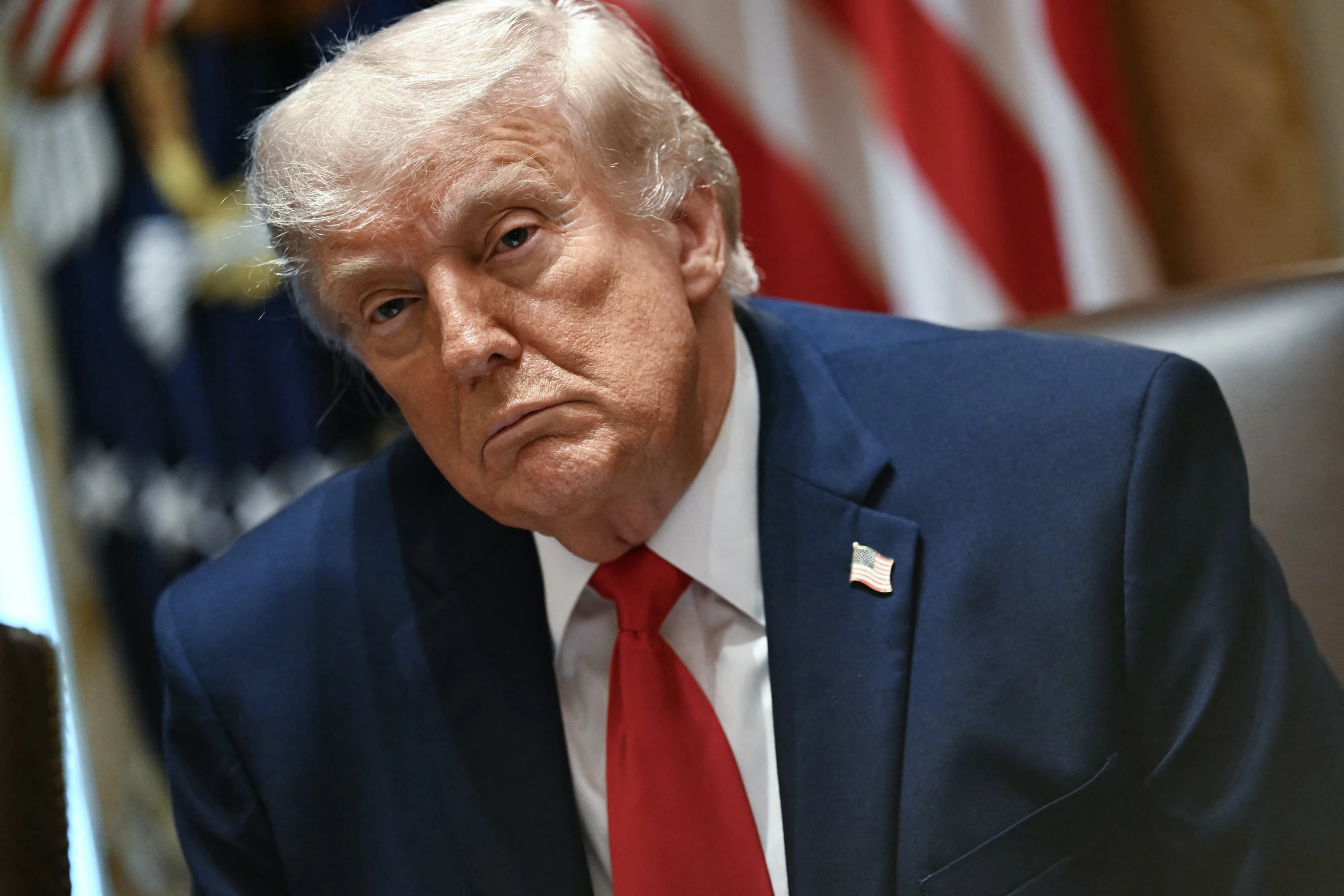 Image of Trump threatens to ‘blow up’ Oman over Hormuz control plan