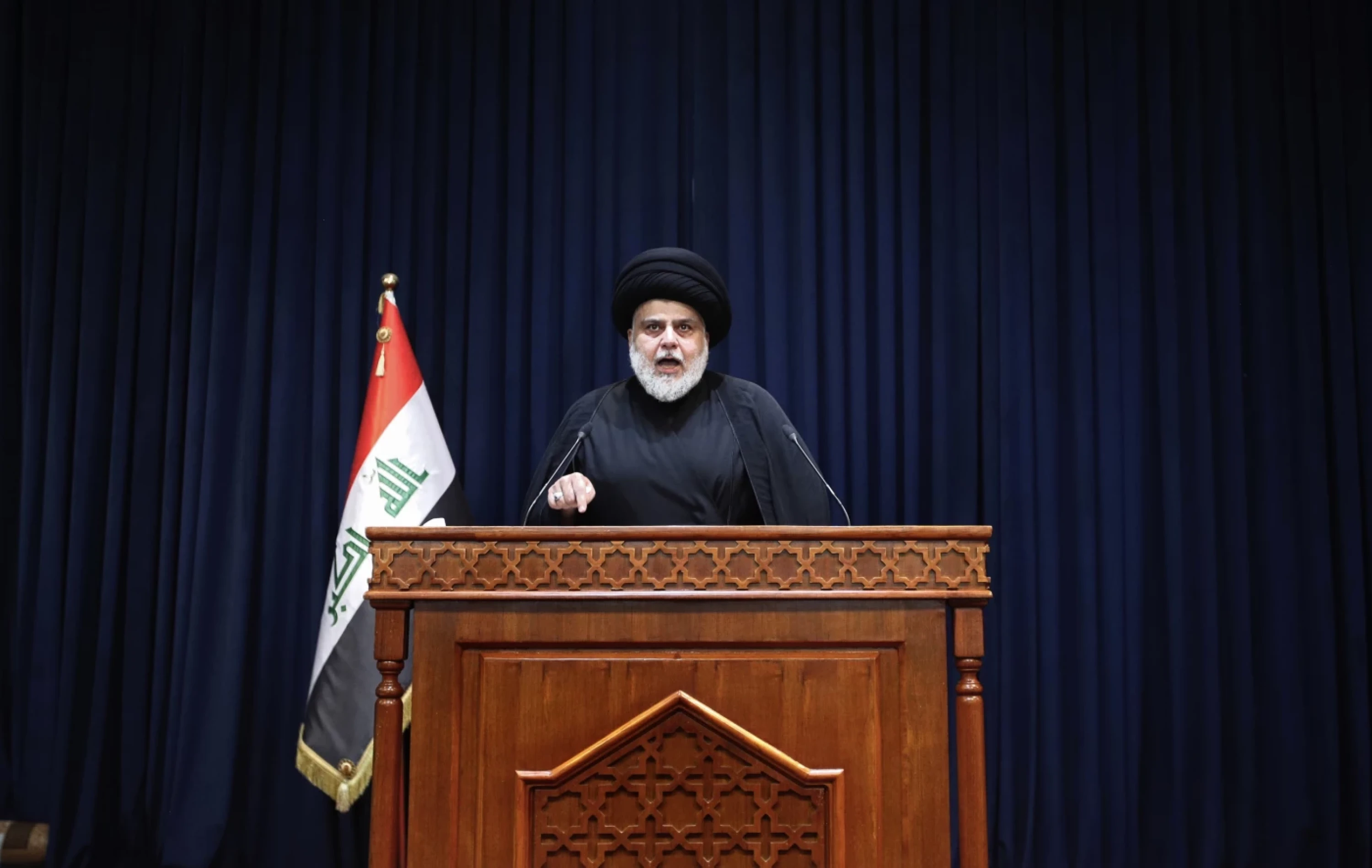 Image of Iraqi leaders welcome Sadr move to integrate armed group into state