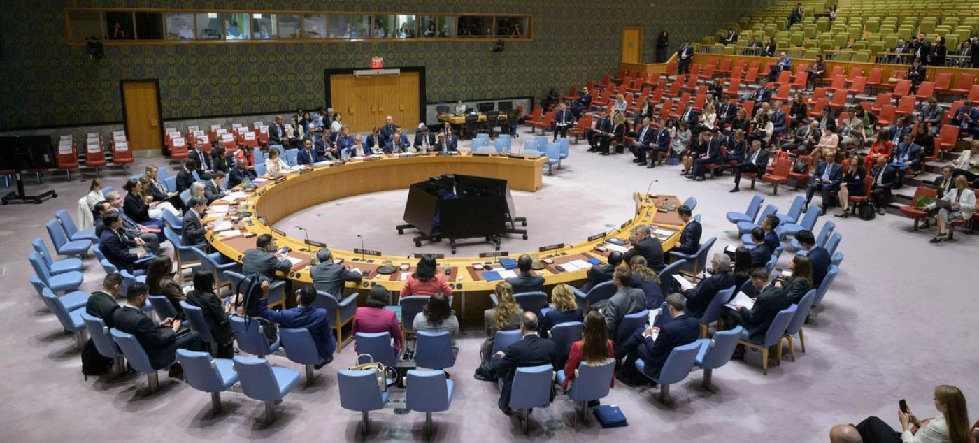 Image of Iran nuclear sanctions to return as talks fail 