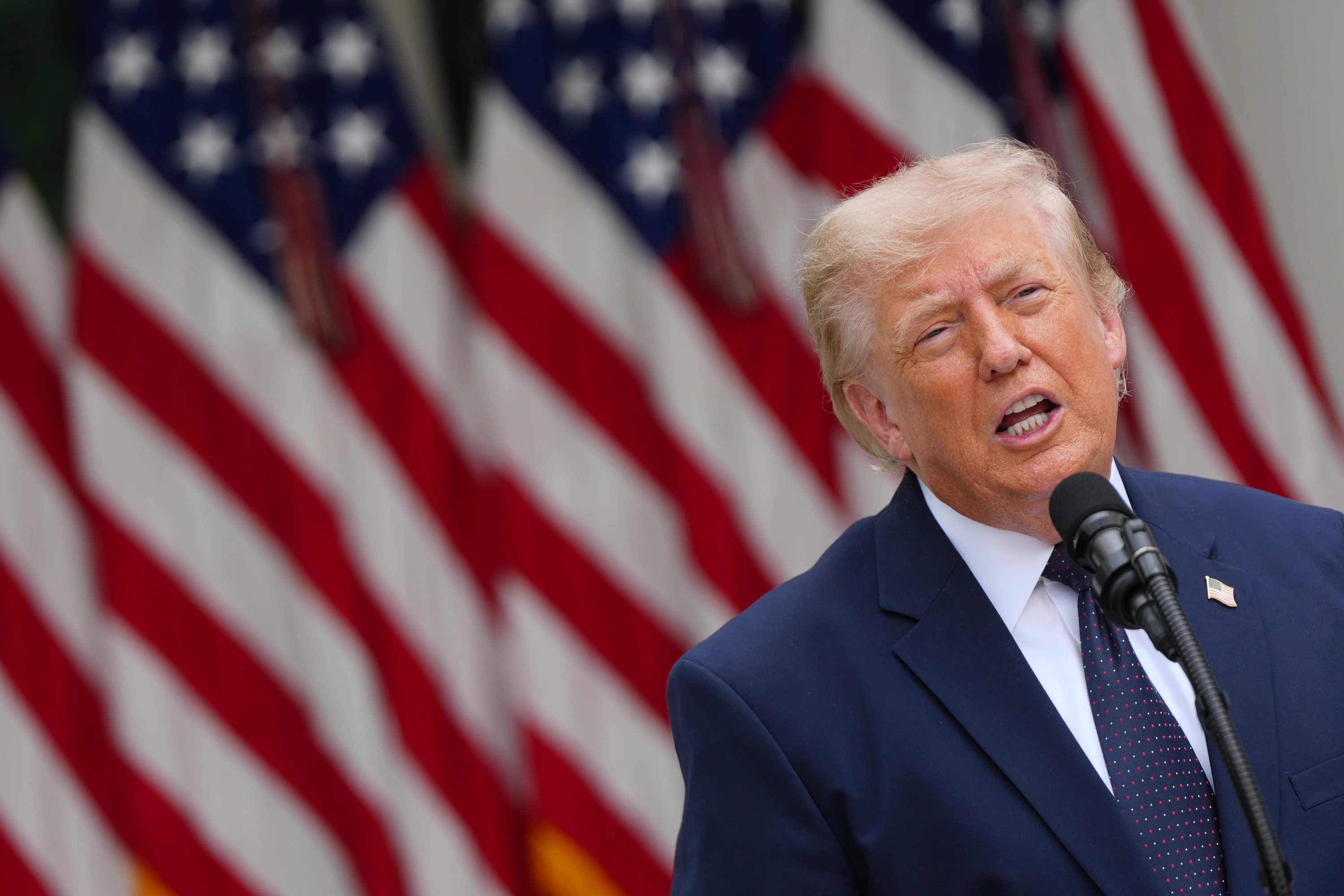 Image of Trump reimposes Iran blockade, says US to charge 20% fee on Strait transit