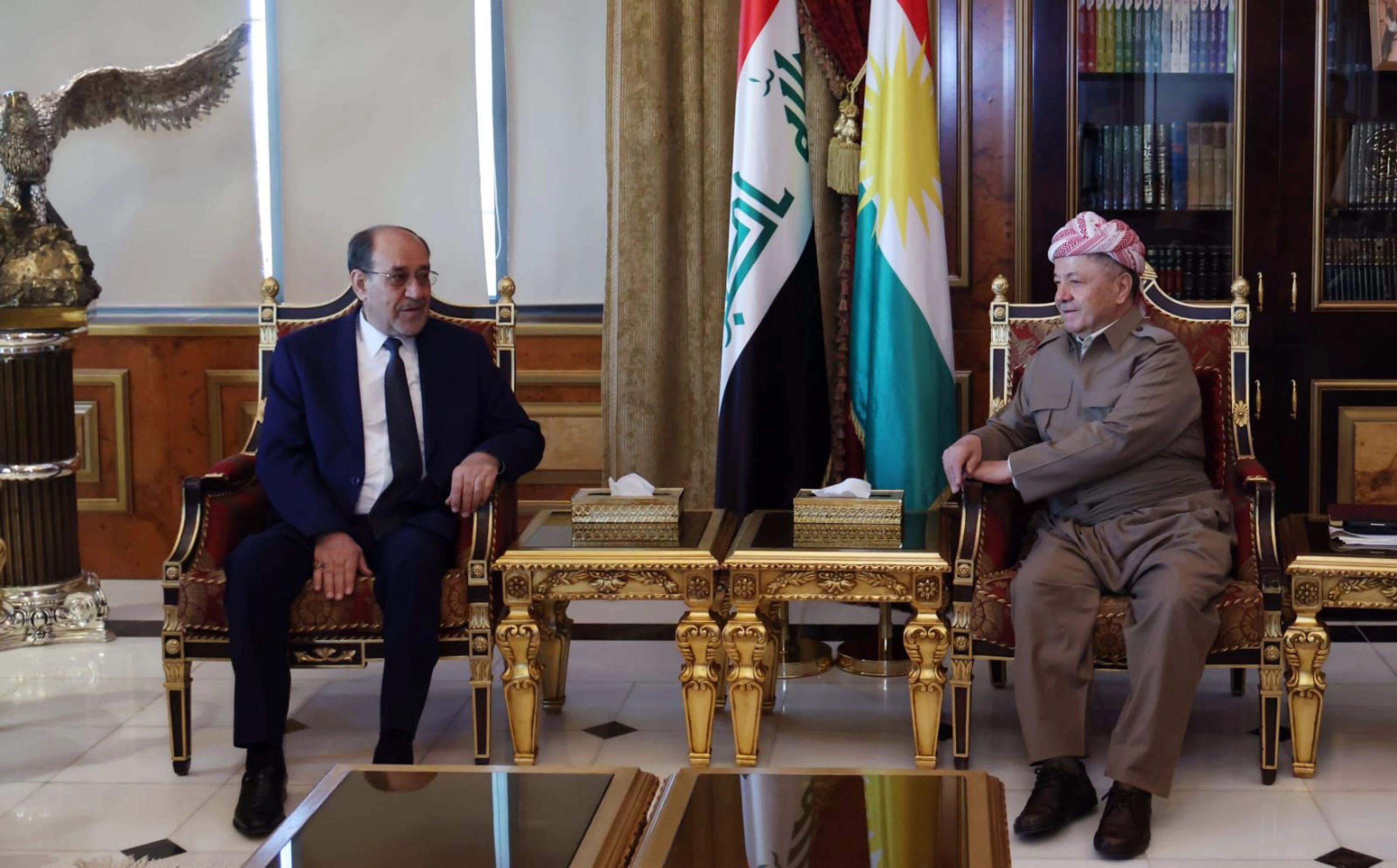 Image of President Barzani receives Maliki in Erbil for discussions on government formation