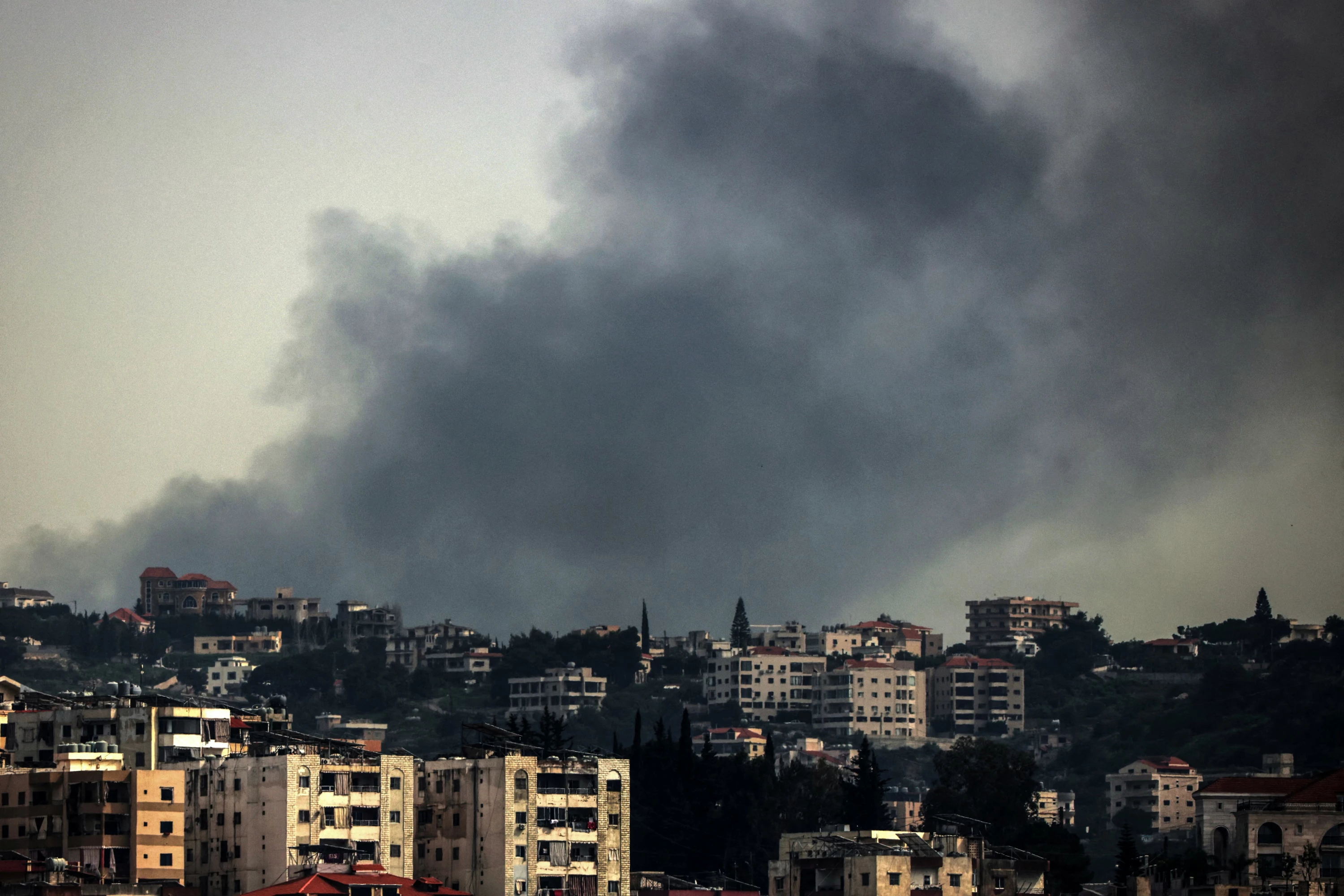 Image of Trump says Israeli, Lebanese leaders to visit White House in four to five days