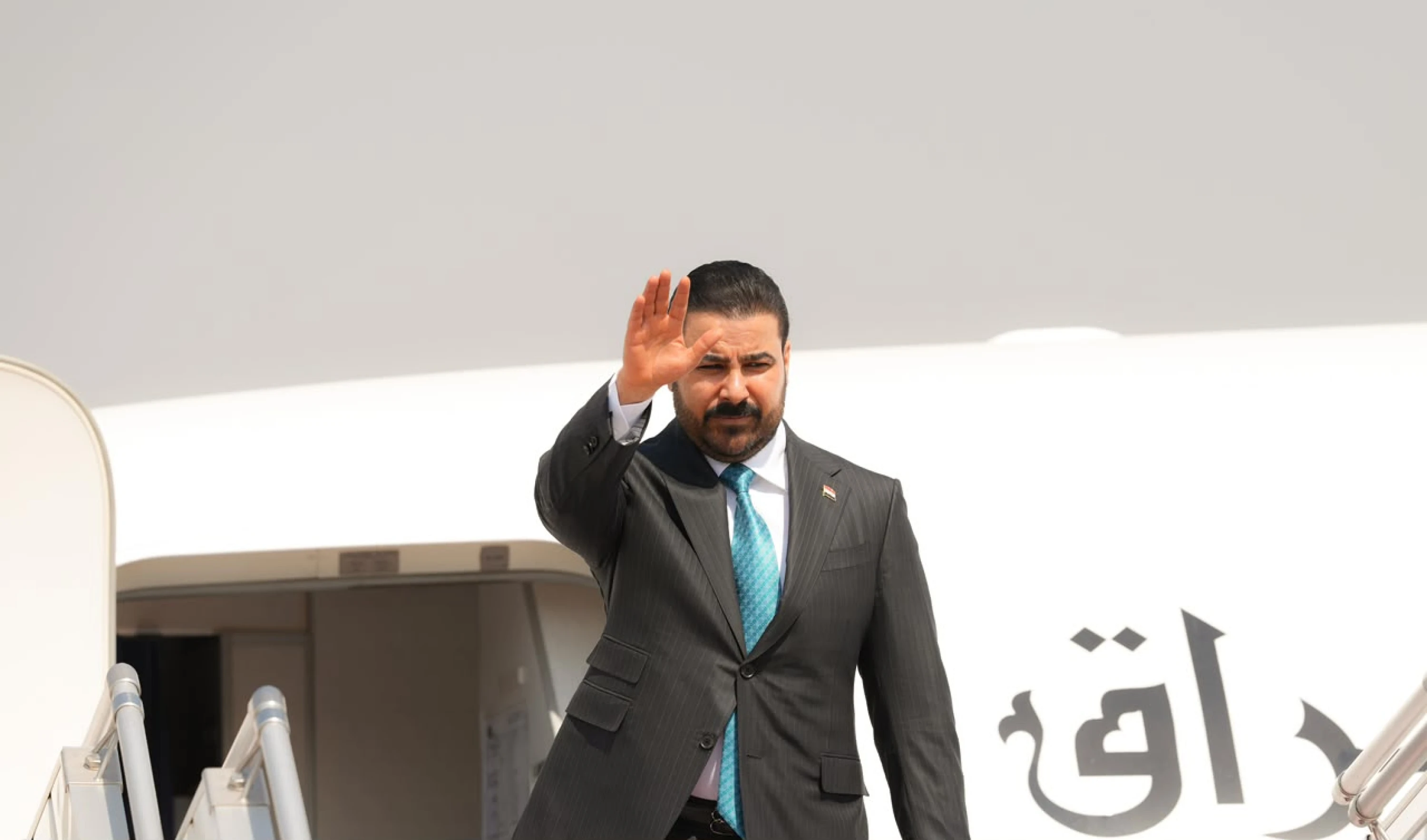 Image of Iraqi PM begins first Europe tour to bolster ties with France, Germany