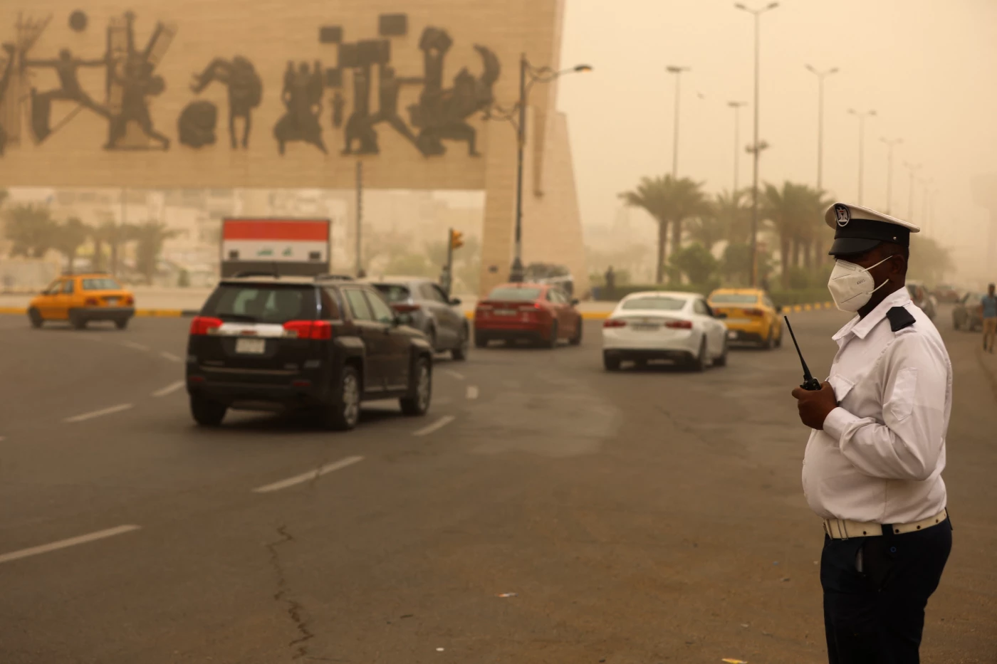 Image of Dust storms hospitalize hundreds across Iraq