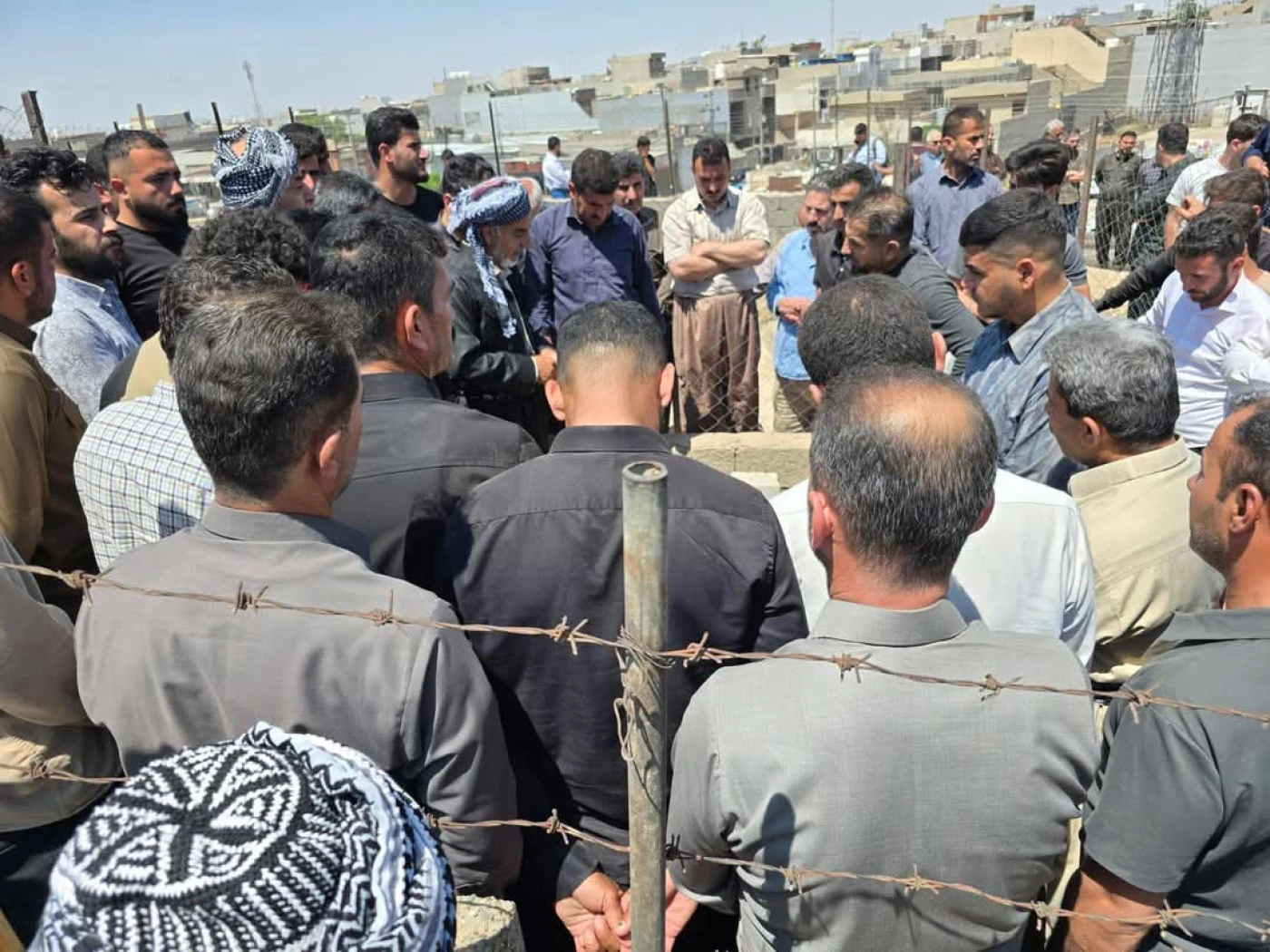 Image of Three people drown in gasoline storage tank in Erbil