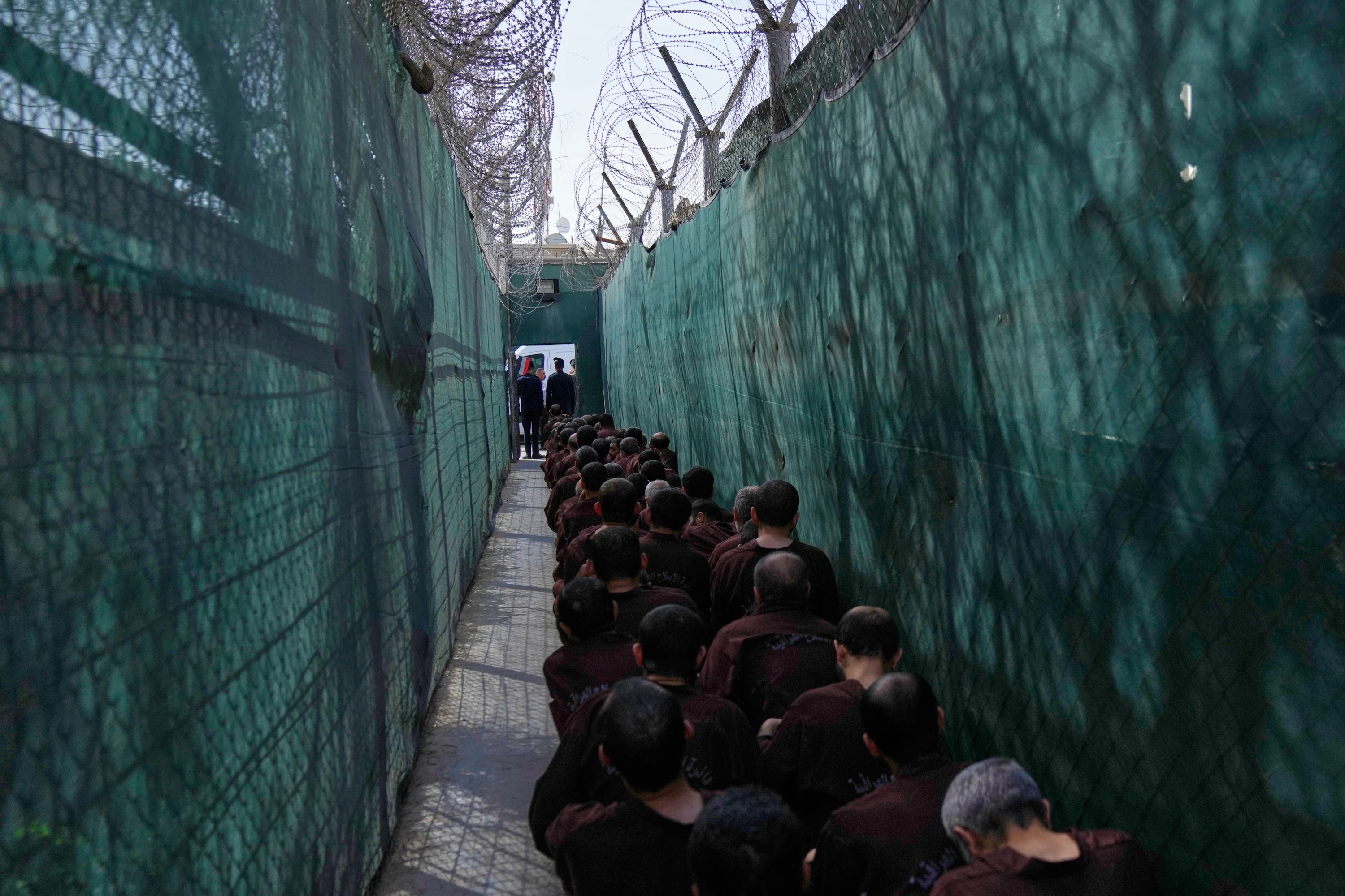 Image of Strikes near Baghdad airport threaten high-security prison: Ministry