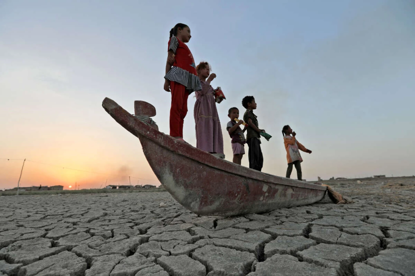Image of Climate change forces over 10,000 families to flee southern Iraq farmlands