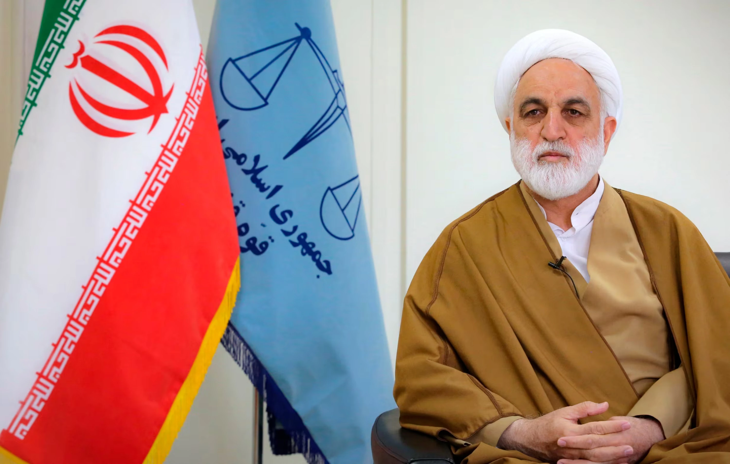 Image of Iran judiciary chief calls for tougher hijab enforcement