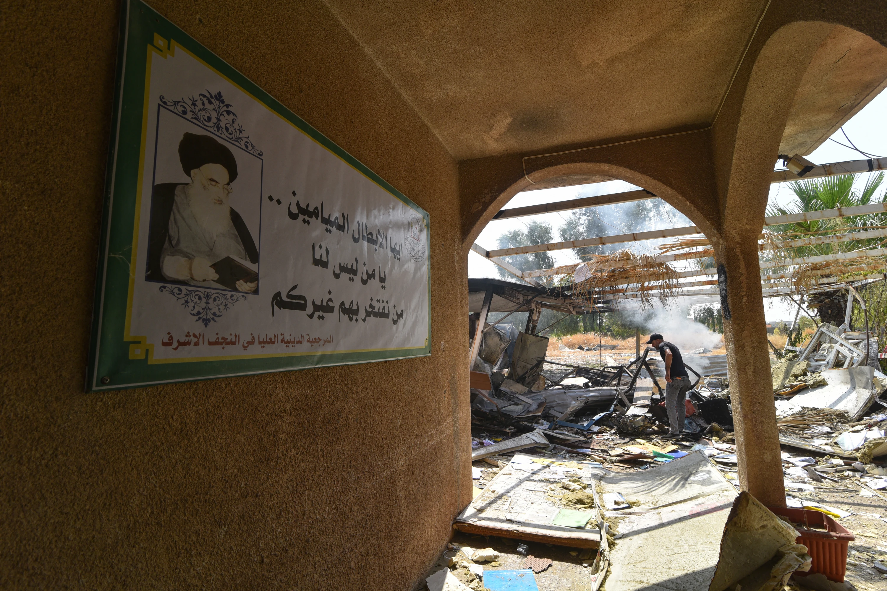 Image of Pro-Iran militia says awaiting proportionate Baghdad response to US-Saudi strikes