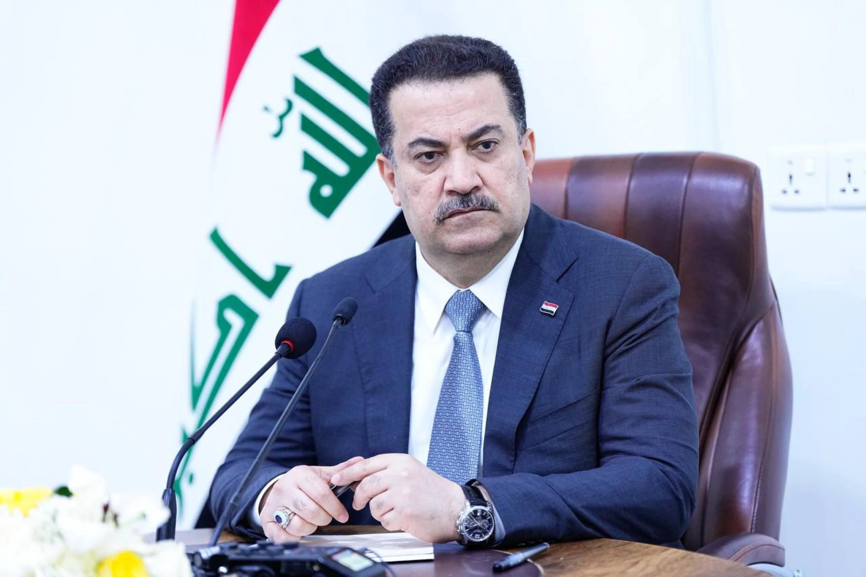 Image of Iraqi PM again accused of electoral campaign misconduct