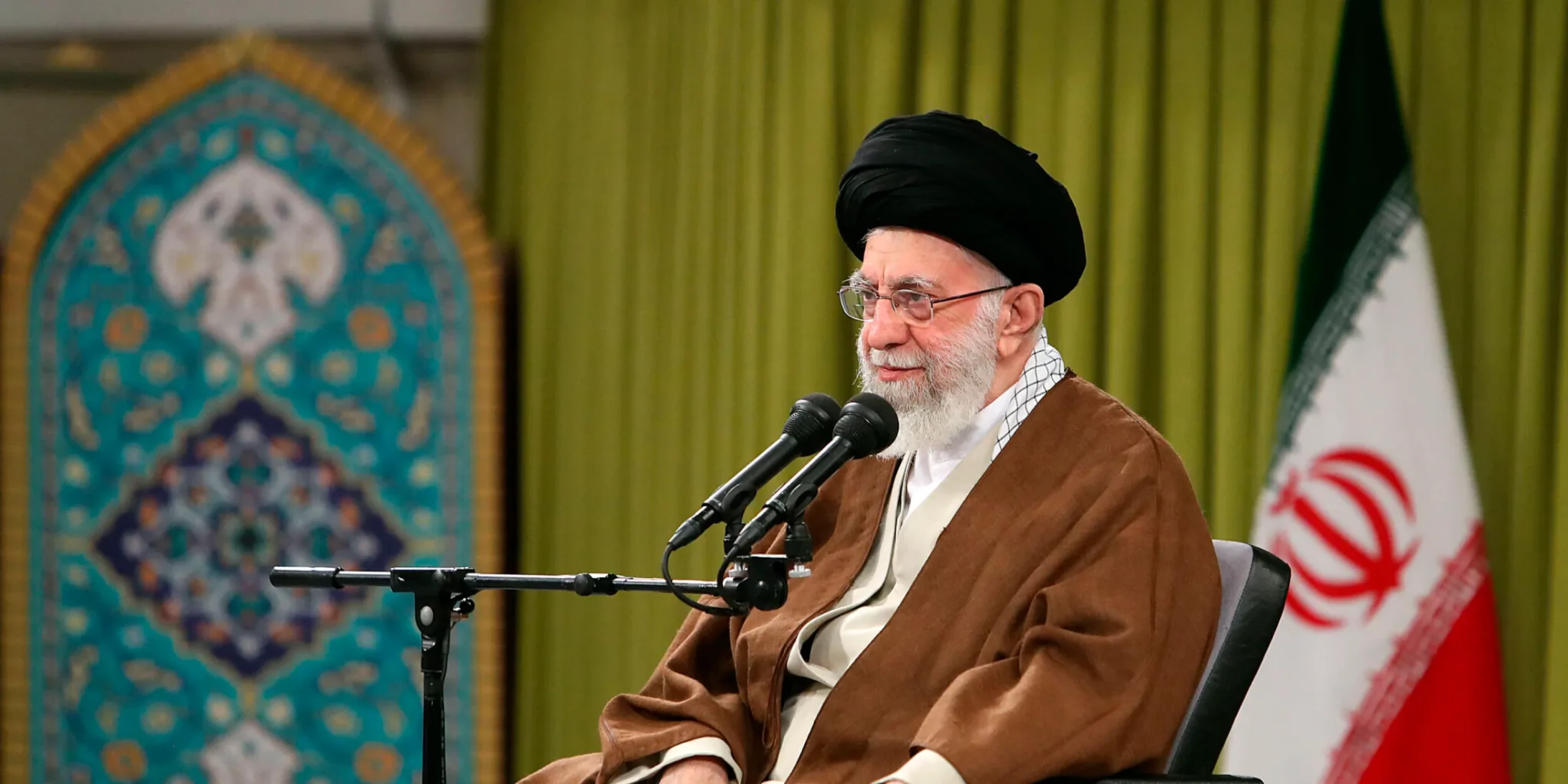 Image of Khamenei says Iranian protesters’ demands ‘completely fair’