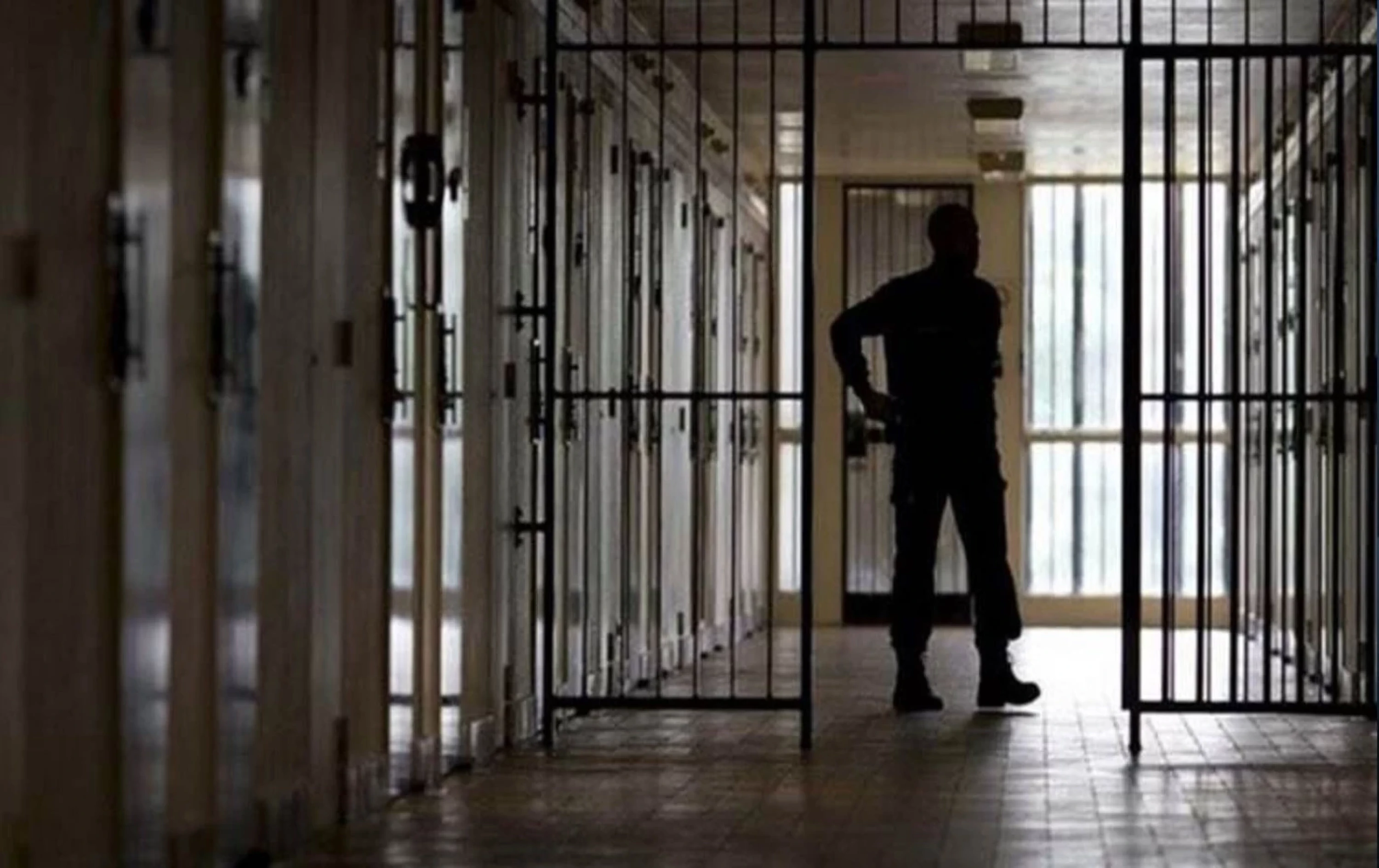 Iraq releases 640 inmates, including 221 under general amnesty law According to the ministry, “419 inmates were freed pursuant to various judicial orders, while 221 inmates were covered by the General Amnesty Law.”