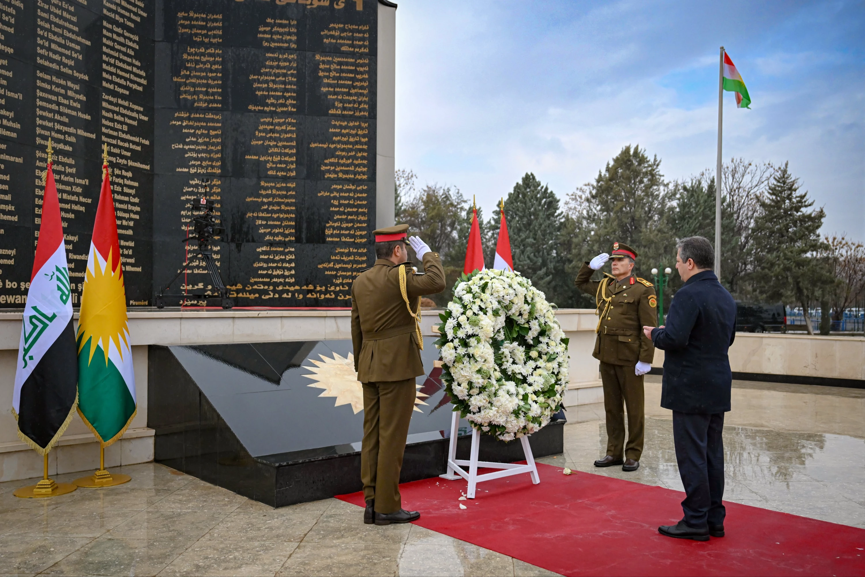 Image of Kurdish leaders mark anniversary of 2004 Erbil suicide bombings