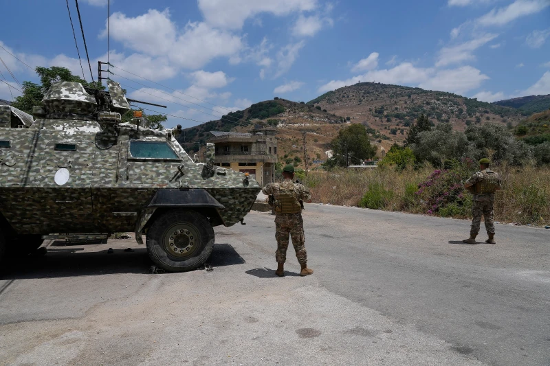 Lebanese army beginsRead More