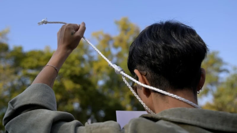 Iran hangs protesterRead More