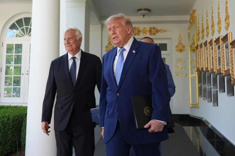 Trump warns Russia,Read More